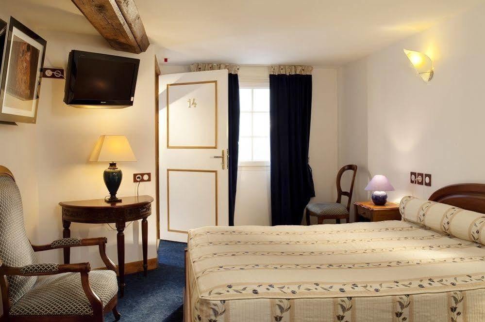 Hostellerie Du Grand Sully Exterior foto